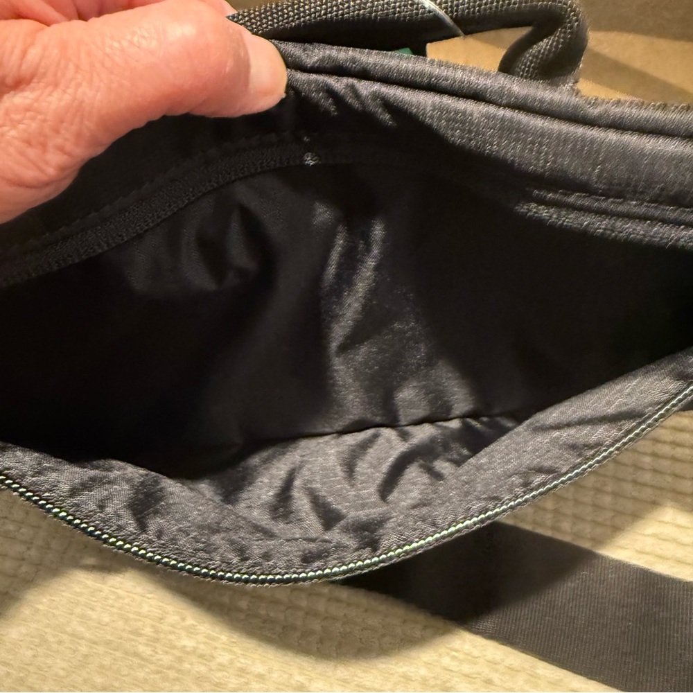 Oakley Stretch Logo Belt Bag - Picture 7 of 7